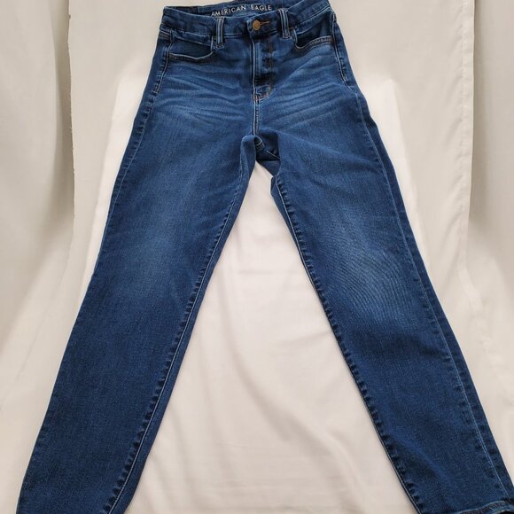 American Eagle Curvy Super Hi-Rise Jeggings! Size 4Short - Picture 2 of 8